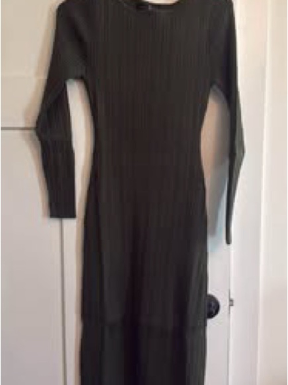 Ribbed Long Sleeve Midi Dress - green